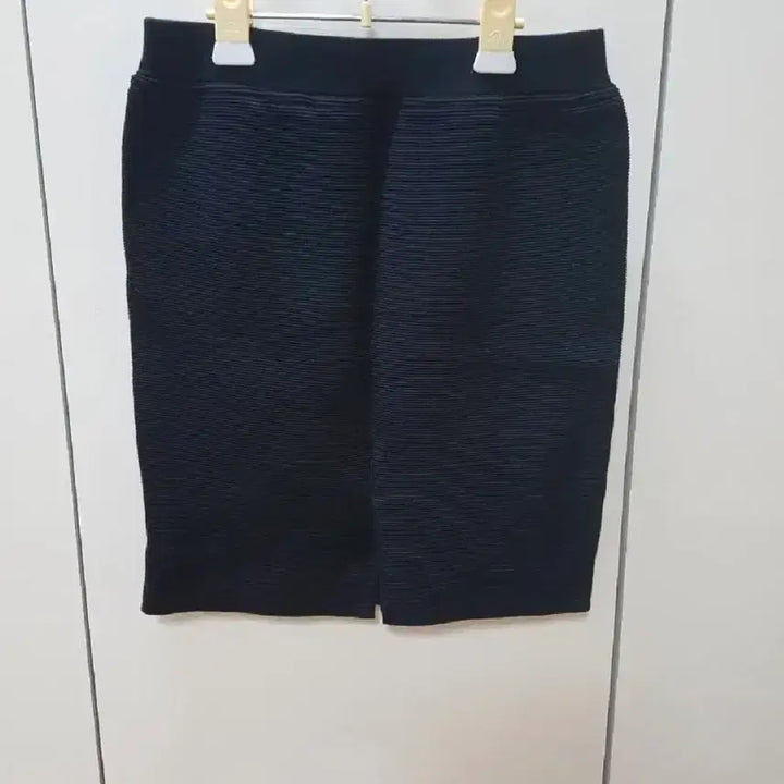 [BUNJANG] Uniqlo Skirt / 유니클로 스커트