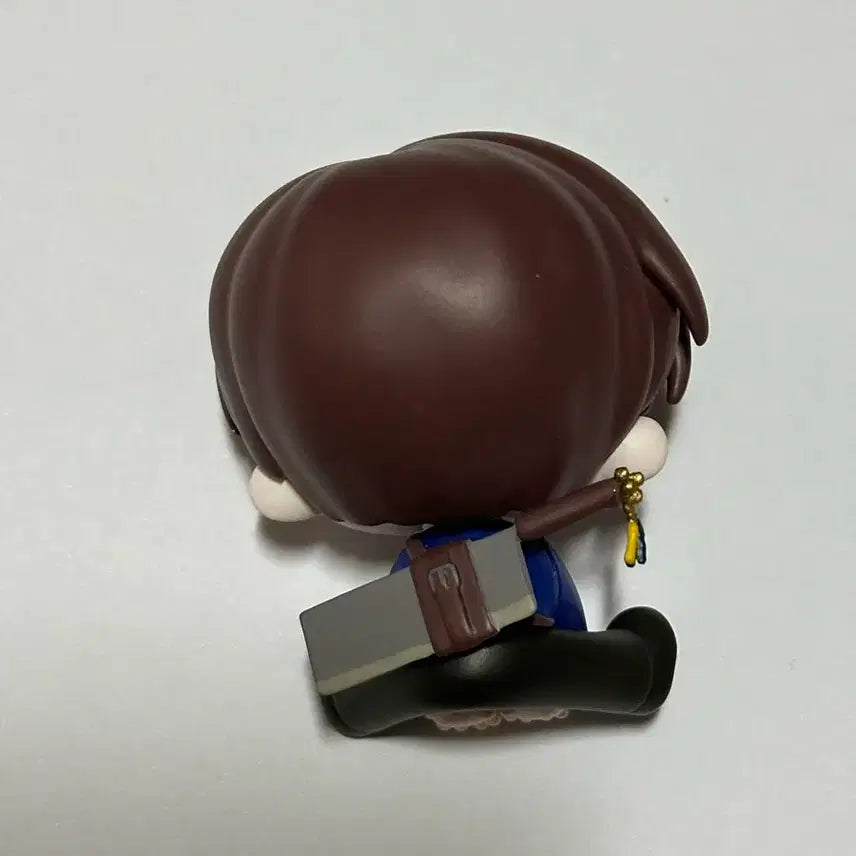 [BUNJANG] Fantasy Station Choi Yoewon Seated Figure / 괴담출근 괴출 팝업 모두앉아 최요원 피규어 판매