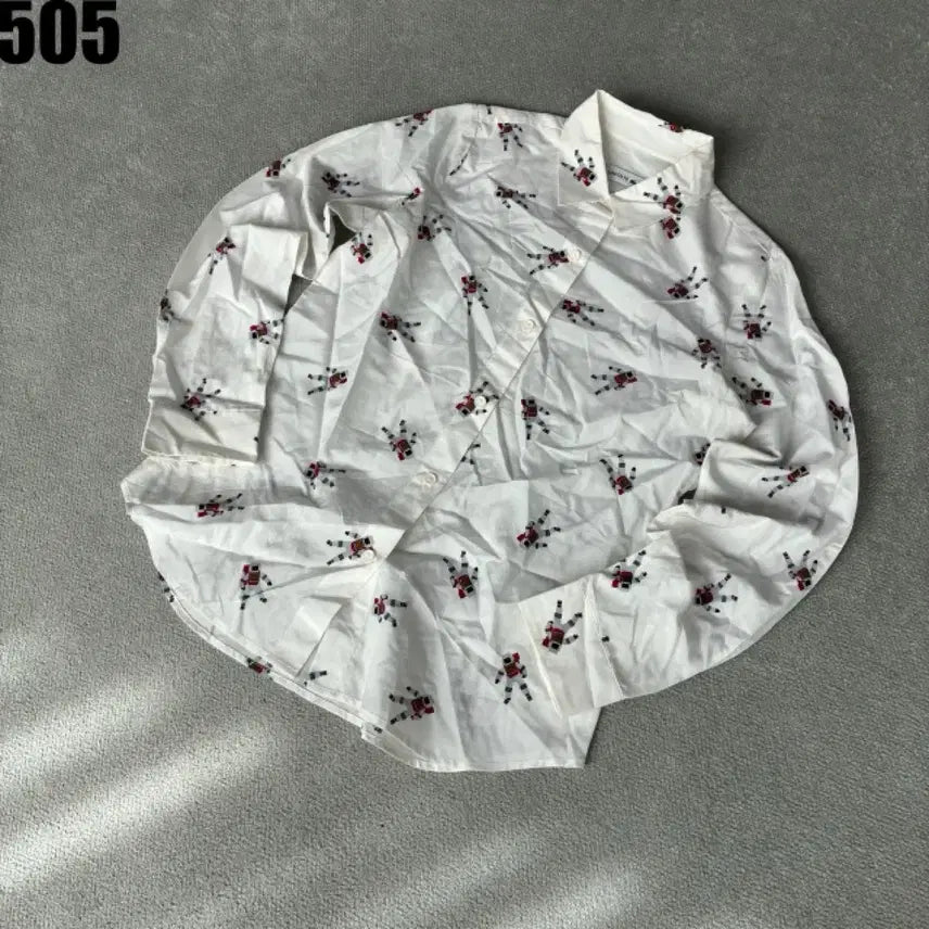 [BUNJANG] Lacoste White Robot Pattern Shirt Size 36 / 라코스테 화이트 로봇 패턴 셔츠 36