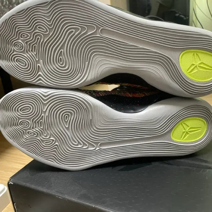 [BUNJANG] Nike Kobe 9 Masterpiece Sneakers / 코비 9 마스터피스 싸게 팝니다