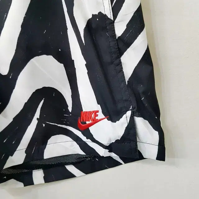 [BUNJANG] Nike Banding Shorts / NIKE 나이키 밴딩 쇼츠 반바지