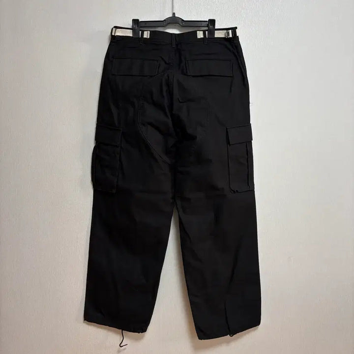[BUNJANG] Our selves 25SS Baek Satin BDU Pants Black / 아워셀브스 : 25SS 백사틴 BDU 팬츠 (블랙 / 1)
