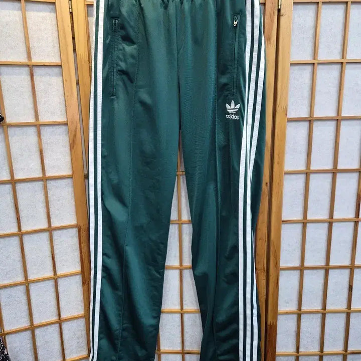 [BUNJANG] Adidas Three-Stripes Track Pants Green S / 아디다스 삼선 트레이닝 바지 녹색 S
