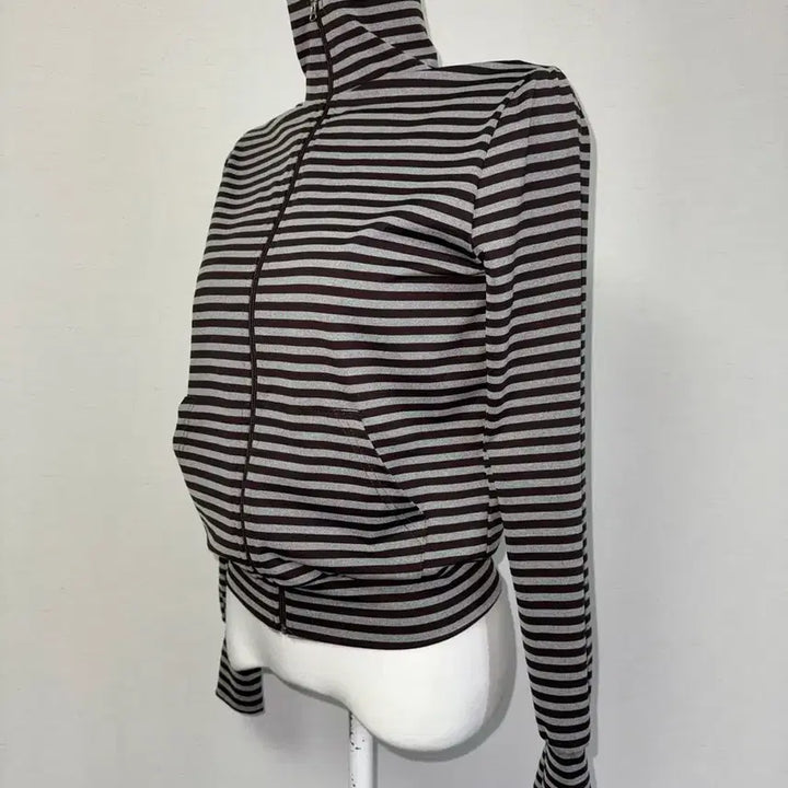 [BUNJANG] High Neck Stripe Zip-Up Jersey / 하이넥 스트라이프 집업 져지