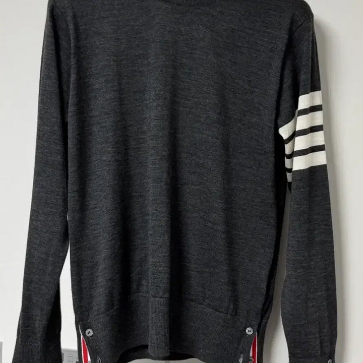 [BUNJANG] Thom Browne Fine Merino Wool Stitch Crewneck Dark Grey Size 2 / 톰브라운 파인 메리노 울 스티치 니트 다크그레이 2사이즈