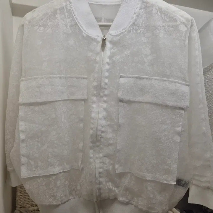 [BUNJANG] White See-Through Bomber Jacket / 화이트 시스루 봄버 자켓 팝니다55