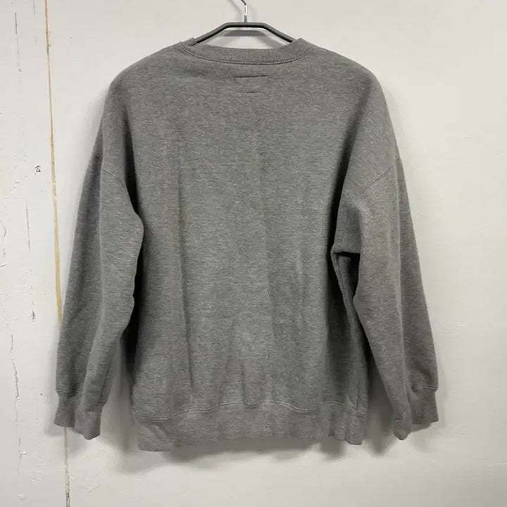 [BUNJANG] Kirsh Cherry Embroidery Sweatshirt Grey / M) 키르시 체리 자수 맨투맨 그레이