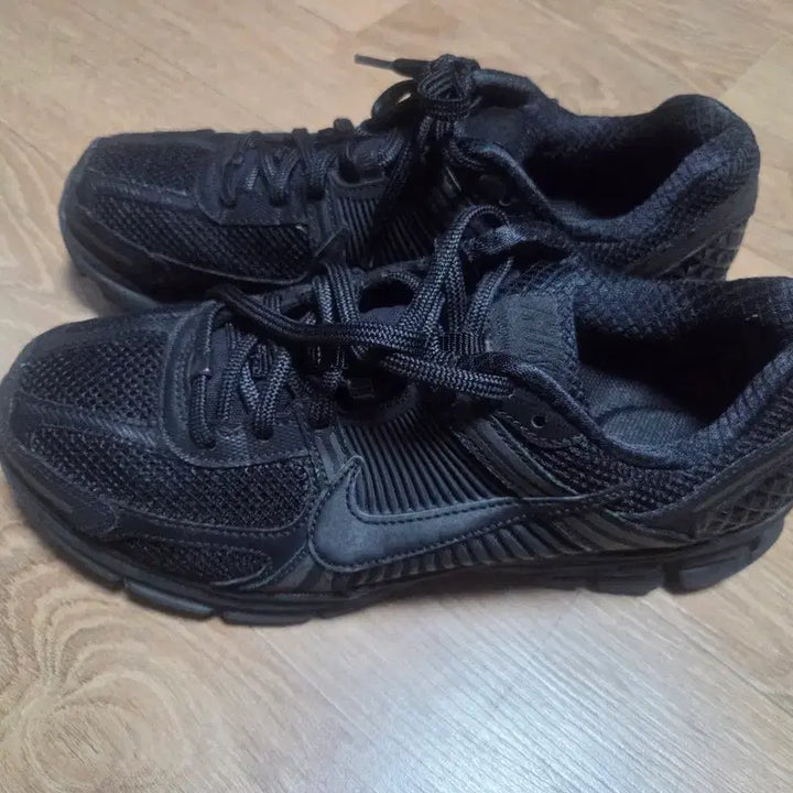 [BUNJANG] Nike Zoom Vomero 5 SP Black / 나이키 줌 보메로 5 SP 블랙 (265)