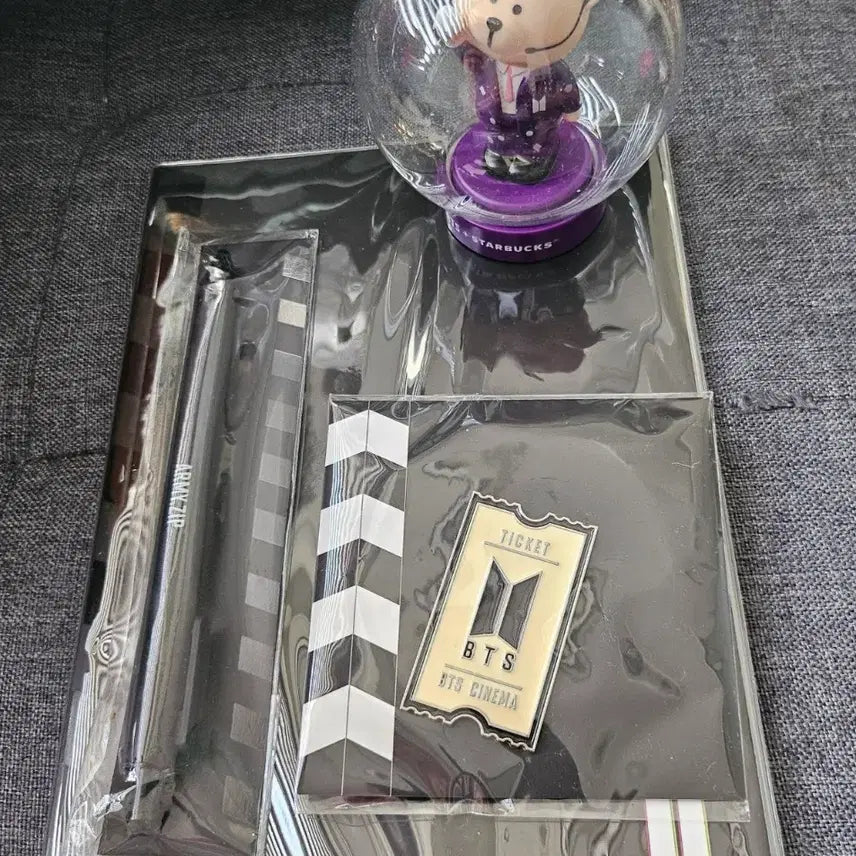 [BUNJANG] Starbucks x BTS Collaboration Bearista Figure Bundle / 급전)))스타벅스 +BTS  콜라보 베어리스타 외 키트