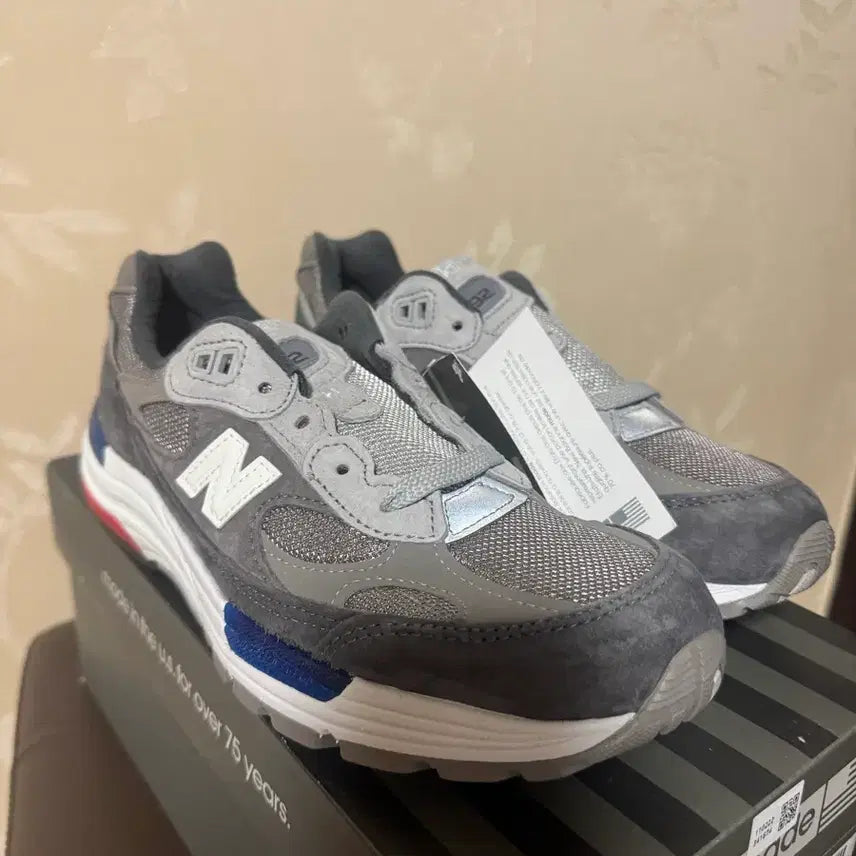 [BUNJANG] New Balance 992 Grey Blue Sneakers / 뉴발란스 992 그레이 블루