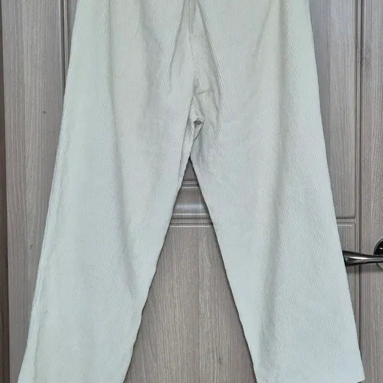 [BUNJANG] IAB Studio Corduroy Pants M / 아이앱 스튜디오 코듀로이 팬츠(공용가능) M