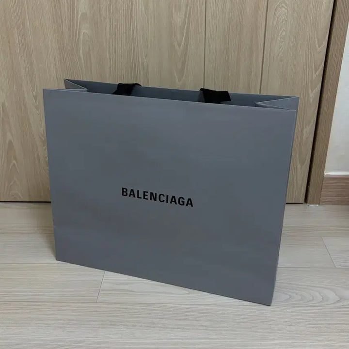 [BUNJANG] Balenciaga Shopping Bag / 발렌시아가 쇼핑백