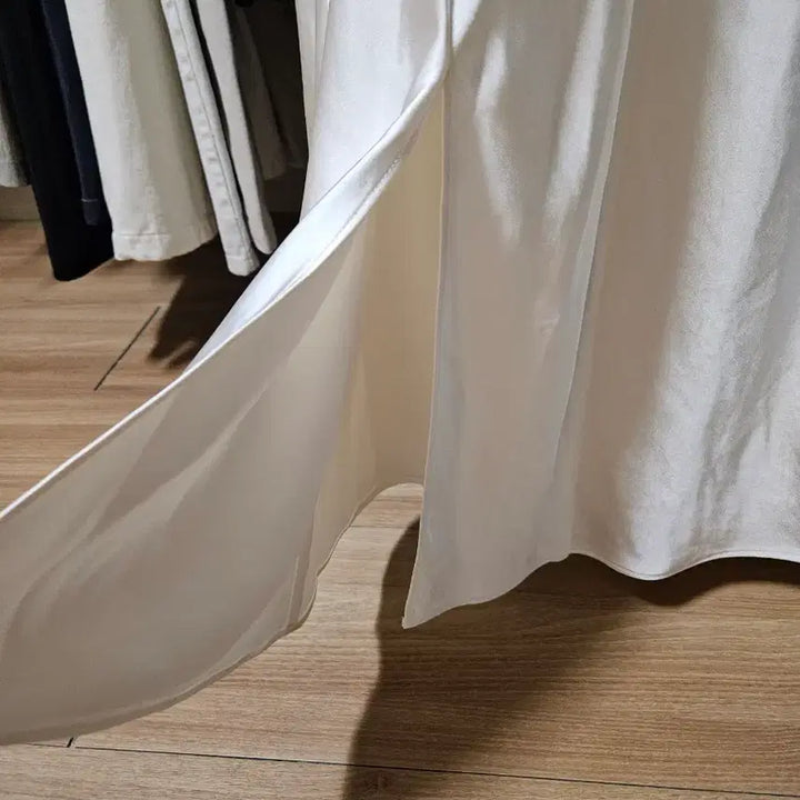 [BUNJANG] Frontrow Silk Long Skirt / [새상품] 프론트로우 실크 롱스커트