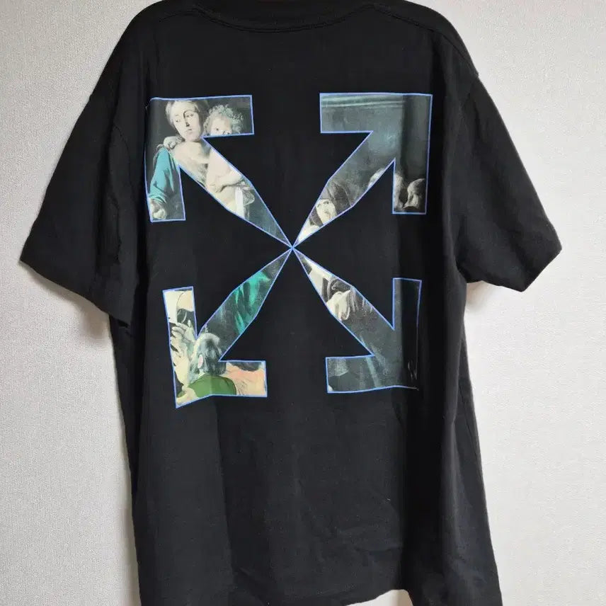 [BUNJANG] Off-White Black Painting T-Shirt / 오프화이트 블랙 페인팅 반팔 티셔츠