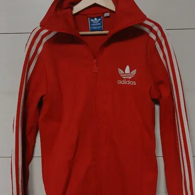 [BUNJANG] Adidas Three-Stripes Red Track Jacket Size 90 Unisex / 아디다스 삼선 빨간색 져지 90사이즈 공용