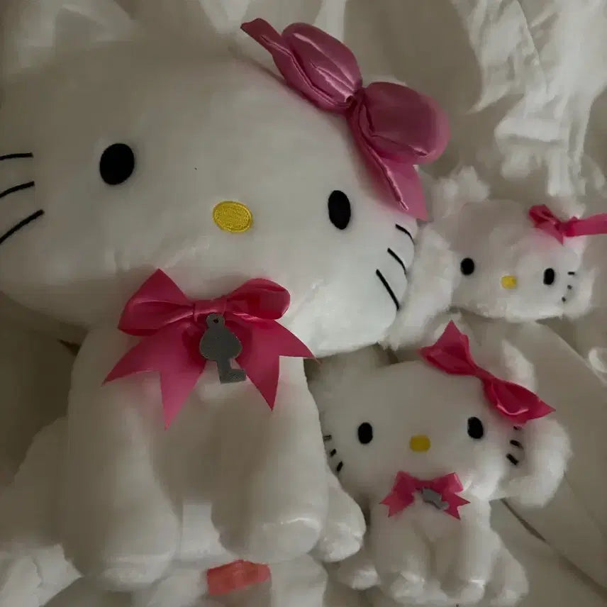 [BUNJANG] Charmmy Kitty Doll / 챠미키티 인형