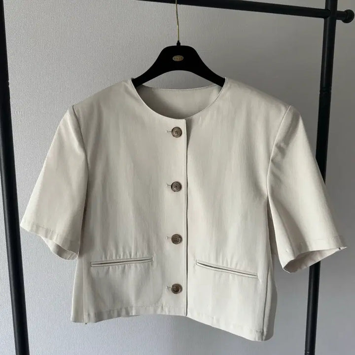 [BUNJANG] Aimhope Make Cropped Jacket / 에임홉메이크 aimehopemake 크롭 자켓