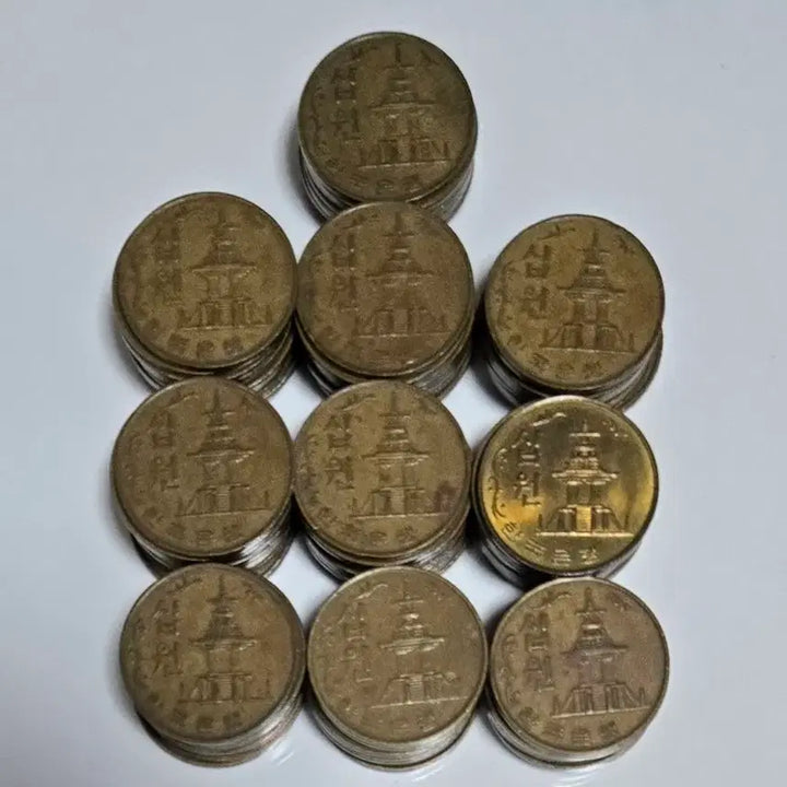 [BUNJANG] 1980 10 Won Coin Bundle (100 pcs) / 화폐수집 1980년 10원 주화 100개 일괄