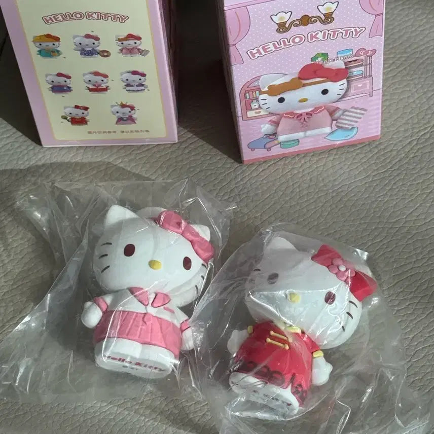 [BUNJANG] Hello Kitty Figure New Product / 헬로키티 피규어 새상품