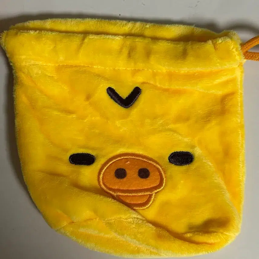 [SOLD OUT] 리락쿠마 보들보들 얼굴파우치 가챠 키이로이토리