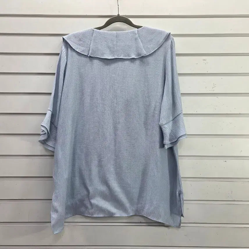 [BUNJANG] Light Blue Ruffle Sleeve Blouse / 연블루  러블리  칠부소매 블라우스/보물찾기천사