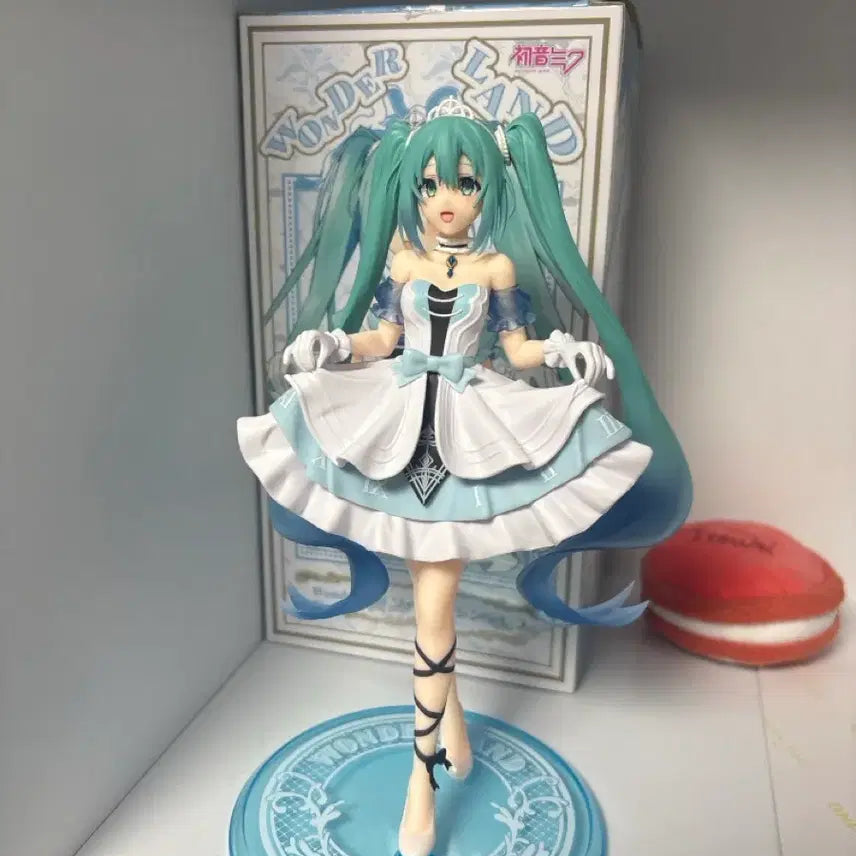 [BUNJANG] Hatsune Miku Figure / 미쿠 피규어