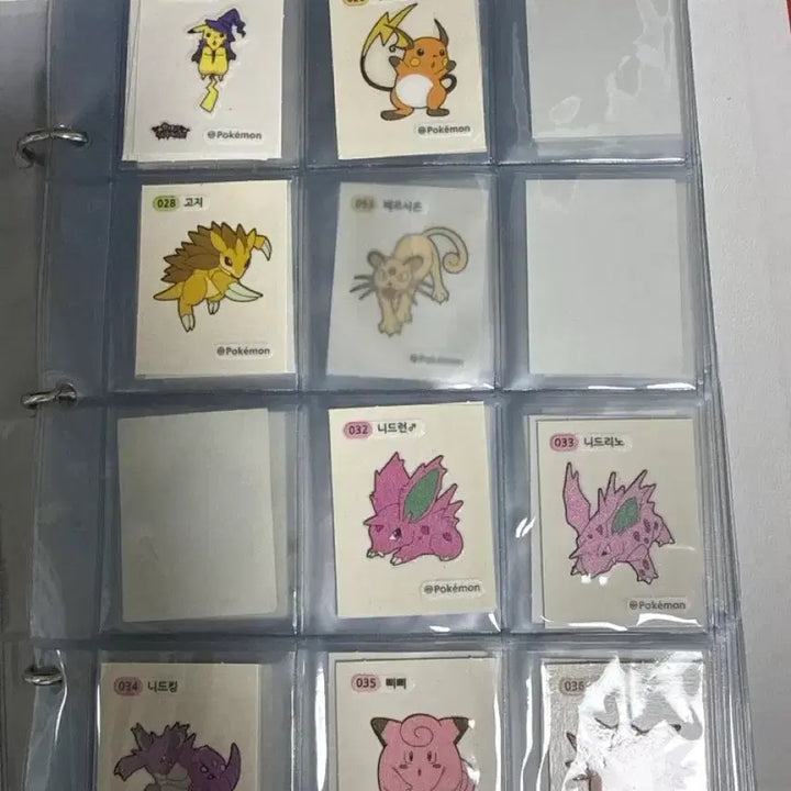 [BUNJANG] Pokemon Sticker Collection Case / 포켓몬 스티커