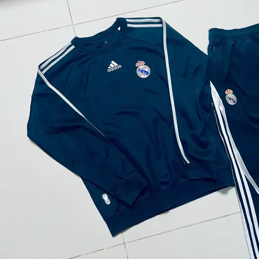 [BUNJANG] Real Madrid Teamgeist Sweat Setup Set L / [L] 레알마드리드 팀가이스트 스웨트 셋업