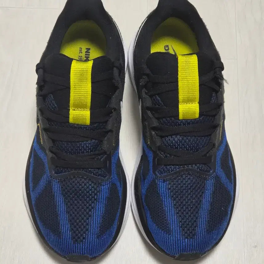 [BUNJANG] Nike Structure 25 Black Racer Blue (240mm) / [A급] 나이키 스트럭쳐 25 블랙 레이서 블루 240사이즈