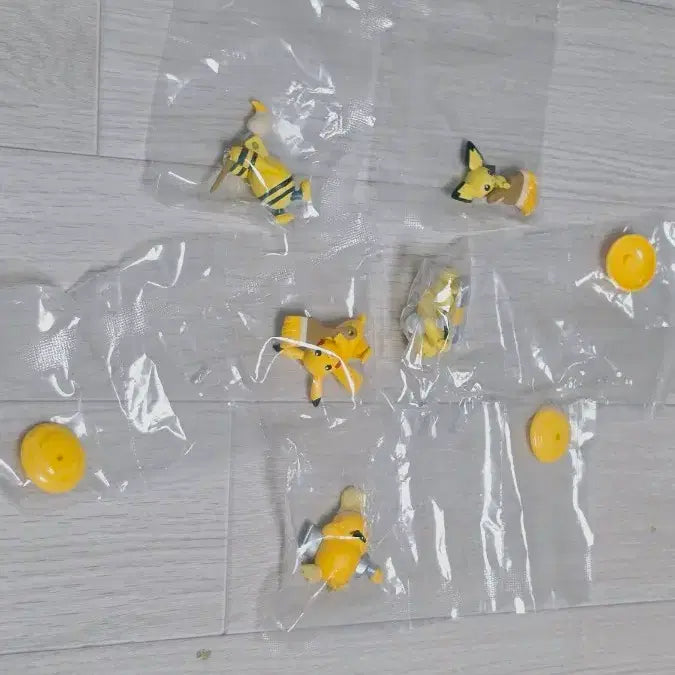 [BUNJANG] Pokemon Palette Yellow Gacha Figure Bundle Set / 포켓몬스터 팔레트 옐로우 가챠 피규어 일괄