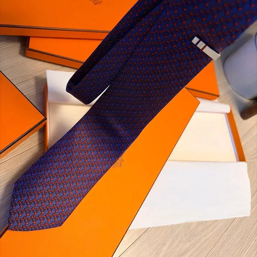 [BUNJANG] Hermès 100% Silk Blue &amp; Orange Pattern Necktie / 정품 에르메스 넥타이 블루&amp;오렌지패턴 실크100% 실착2회