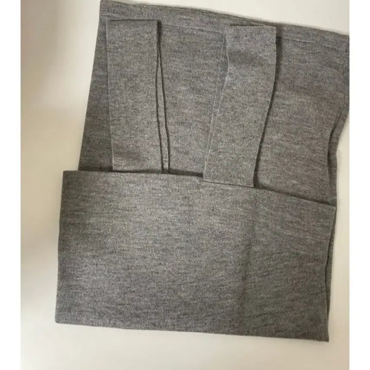[BUNJANG] Sie Arsofty Sleeveless Top Gray / 새상품)시에sie 아르소프티 슬리브리스 그레이 탑