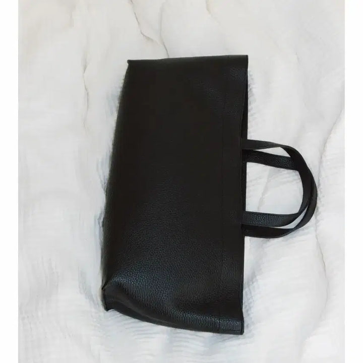 [SOLD OUT] 네세서리 와이드백 블랙 - medium