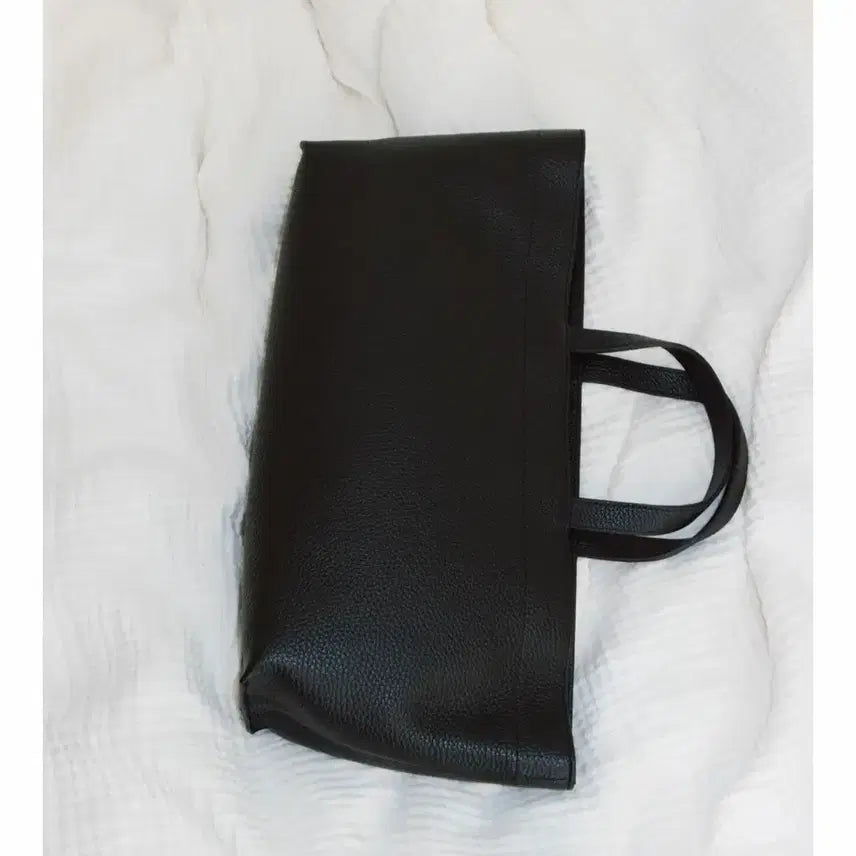 [SOLD OUT] 네세서리 와이드백 블랙 - medium