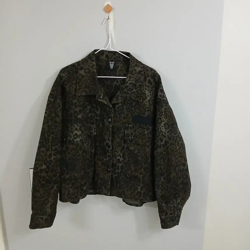 [BUNJANG] Life Work Leopard Shirt Jacket (Free Size) / 라이프워크 레오파드 셔츠 자켓 정품 free