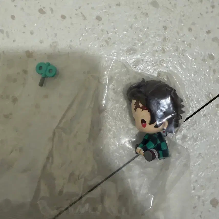 [BUNJANG] Demon Slayer Tanjiro Petatto Figure / 귀멸의칼날 귀칼 탄지로 펫타토 피규어