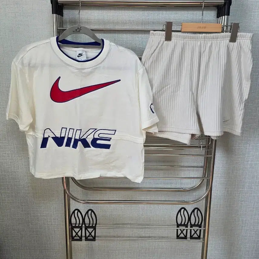 [BUNJANG] Nike Ribbed Shorts Set - Ivory / 나이키 반팔 티셔츠 골지 반바지 세트