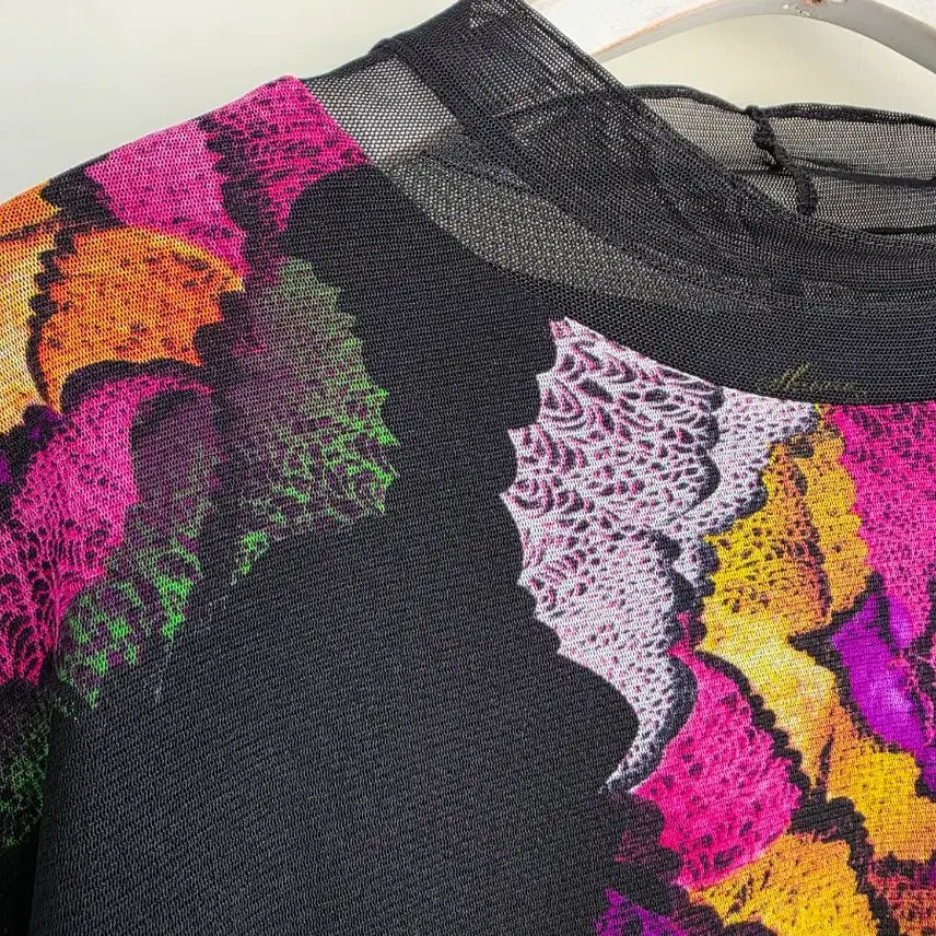 [BUNJANG] Sheer Floral Pattern T-Shirt / 시스막스스타일의 시스루티셔츠