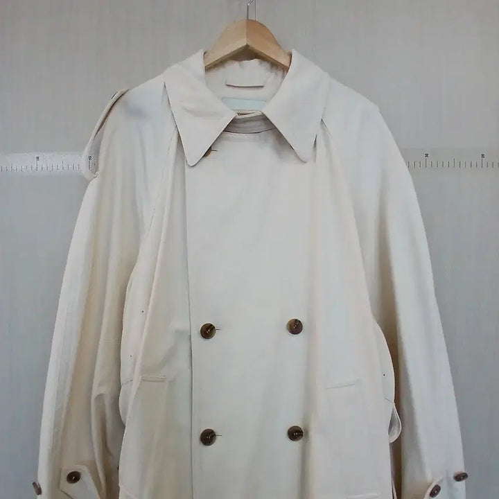 [BUNJANG] Instantfunk Ivory Double Button Trench Coat / 인스던트펑크 아이보리 더블 버튼 트렌치 코트