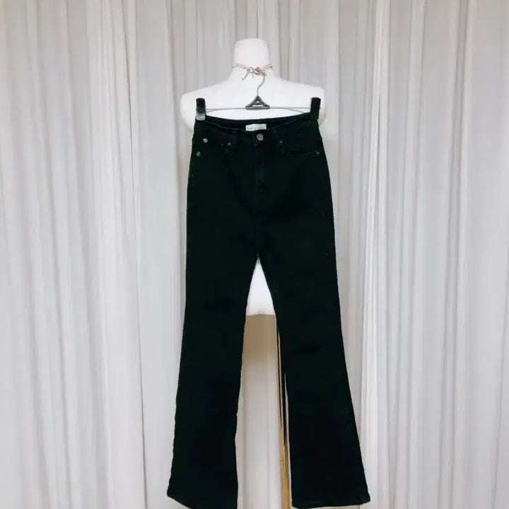 [BUNJANG] Hawa Black Bootcut Pants - Long / 하와 hawa 약기모 블랙 부츠컷 - 롱s