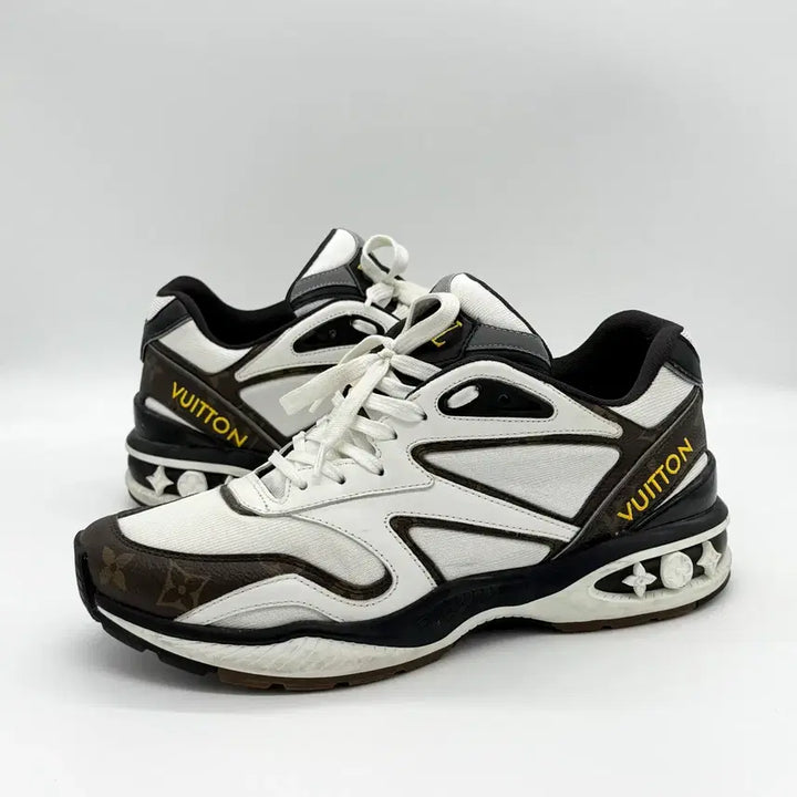[BUNJANG] Louis Vuitton LV Trail Sneakers Size 6.5 / [6.5/정품] 루이비통 LV 트레일 스니커즈 6.5 size