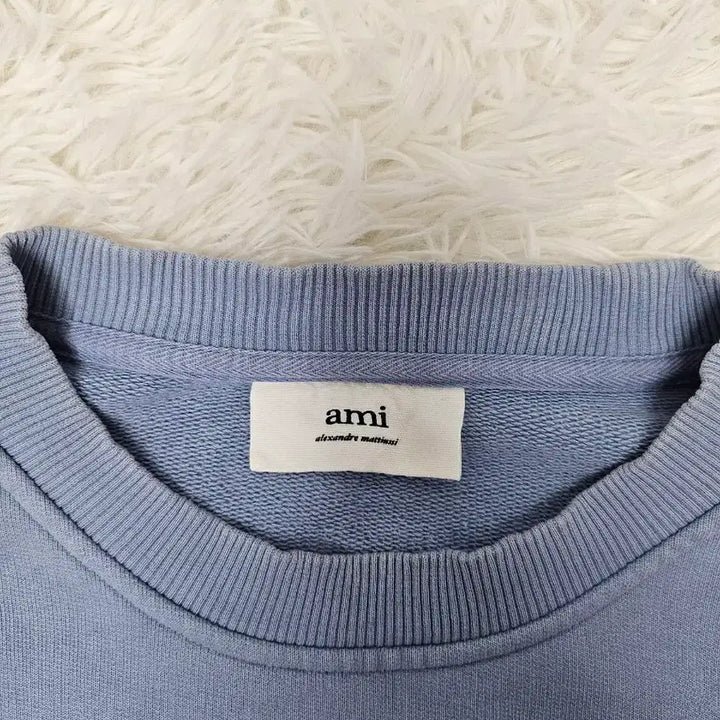 [SOLD OUT] 아미 스몰 하트 로고 맨투맨 블루 L