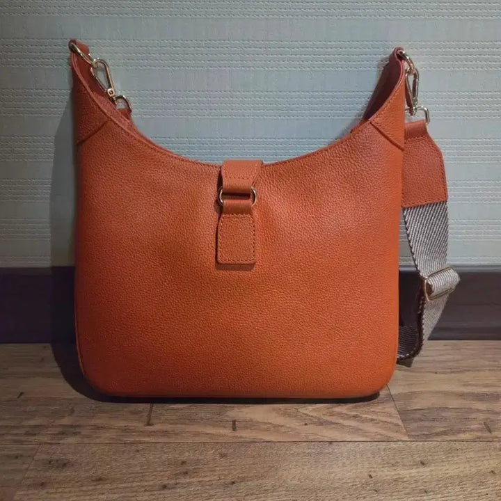 [BUNJANG] Senjohn Jackie Cross Bag / 센존 재키 크로스백