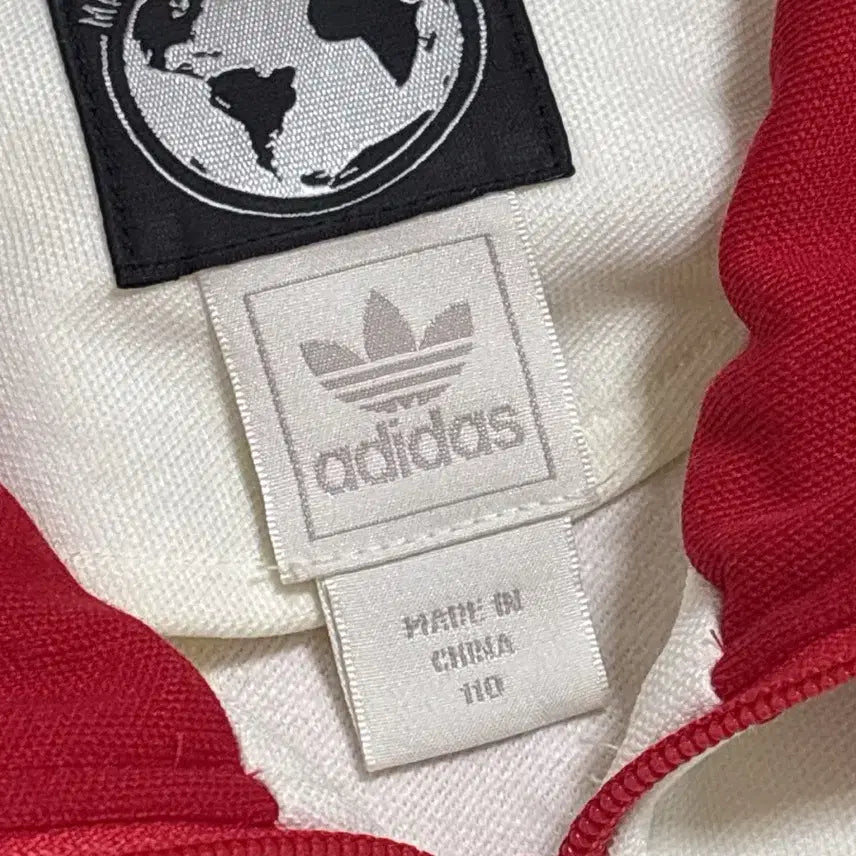 [BUNJANG] Adidas Jersey Canada White Red Size 110 / *110* 아디다스 져지 캐나다 화이트 레드 흰빨