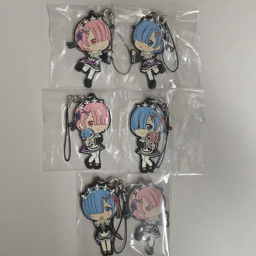 [BUNJANG] Re:Zero Rem &amp; Ram 6 Rubber Straps Bundle / 5월까지 판매) 리제로 렘 람 러버스트랩 6개 일괄