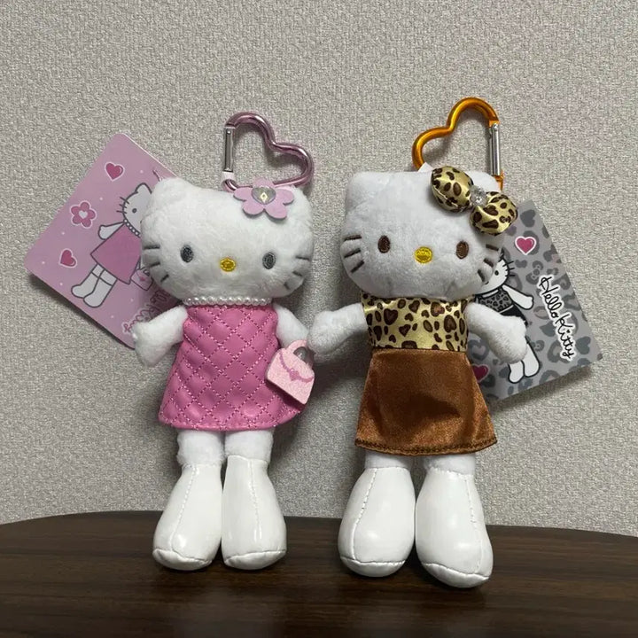 [BUNJANG] Sanrio Hello Kitty Long Leg Keychain Plush Set (2 Types) / Set 산리오 헬로키티 롱다리 키티 키링 2종 세트 인형