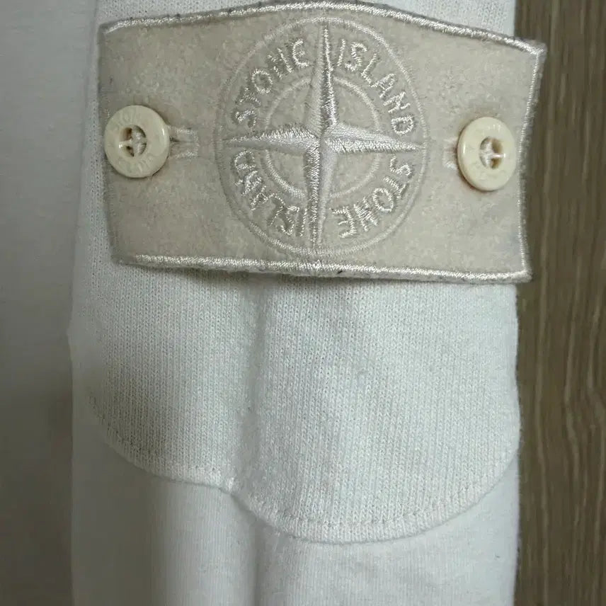 [BUNJANG] Stone Island Ghost Badge Limited Edition M / 스톤아일랜드 고스트와펜 한정판 M