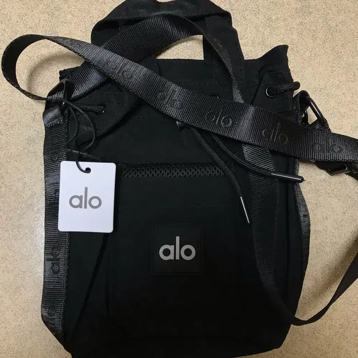 [BUNJANG] Alo Mini Bucket Bag Black / 알로 Alo 블랙 미니 버킷백(새상품)