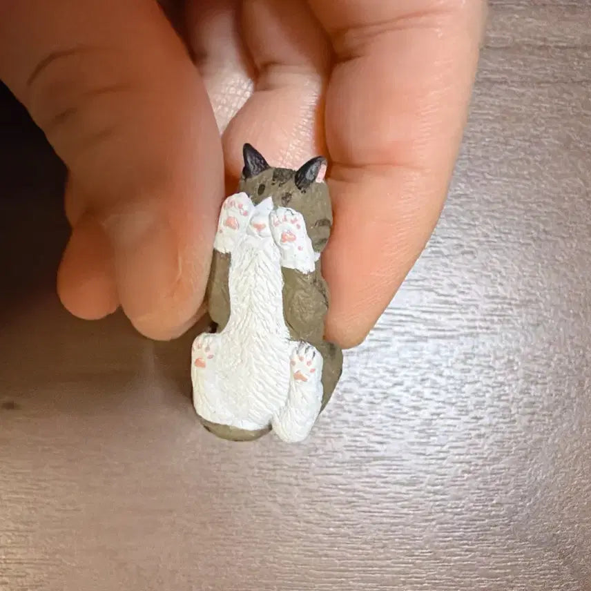 [BUNJANG] Drowsy Cat Gacha Figure / 엎드린고양이가챠