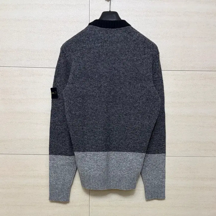 [BUNJANG] Stone Island Color Block Blend Knit / 백화점판)스톤아일랜드 컬러블록 블렌드 니트 M